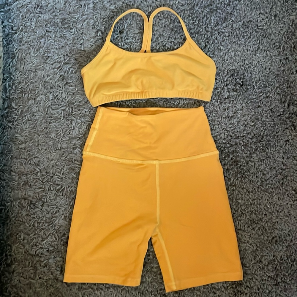 Beyond Yoga Set